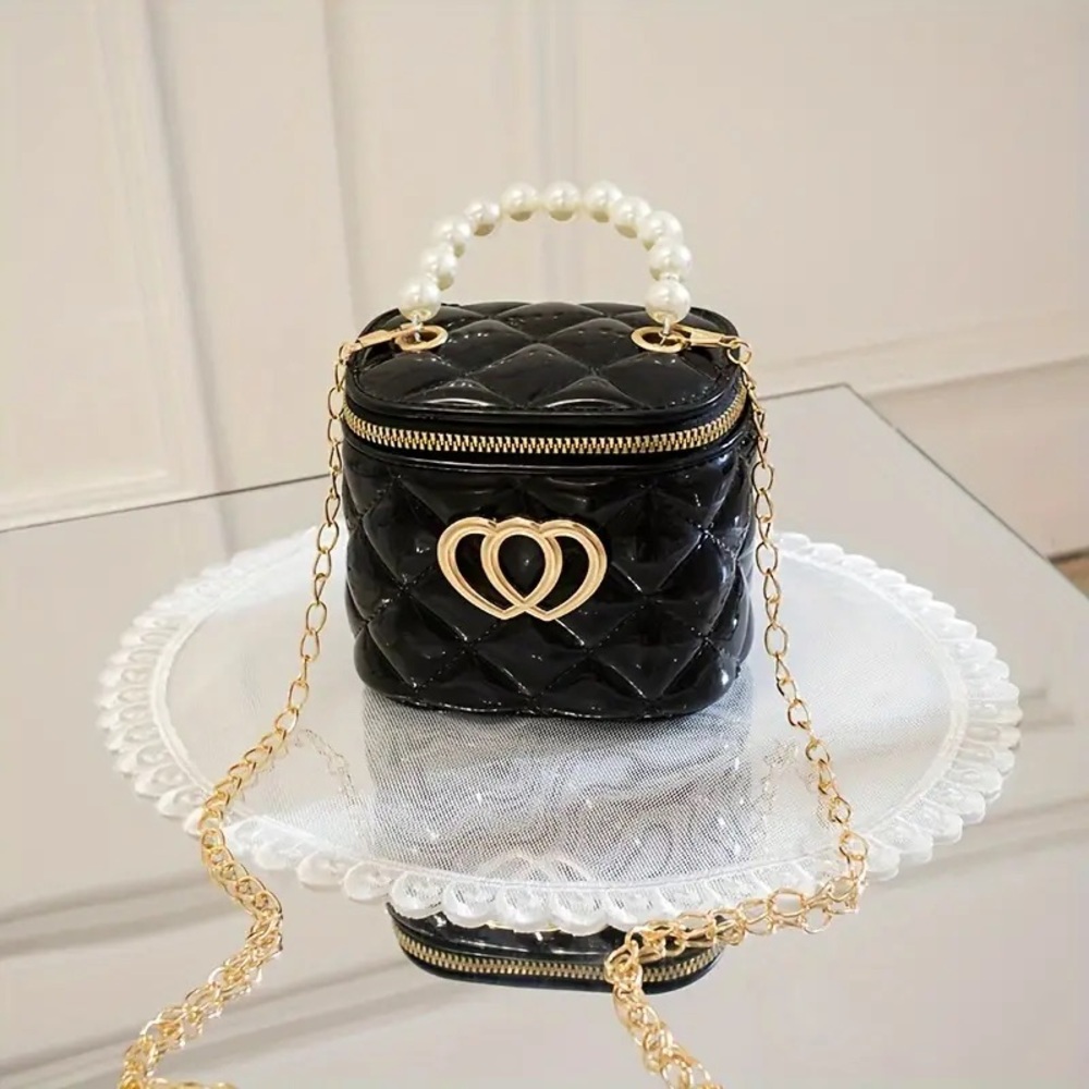 Elegant Black Quilted Handbag with Pearl Handle